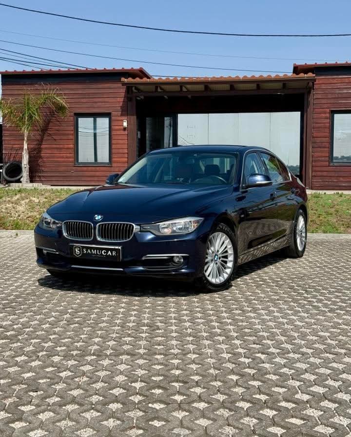 BMW Série 3 318D Luxury — fotografia 1