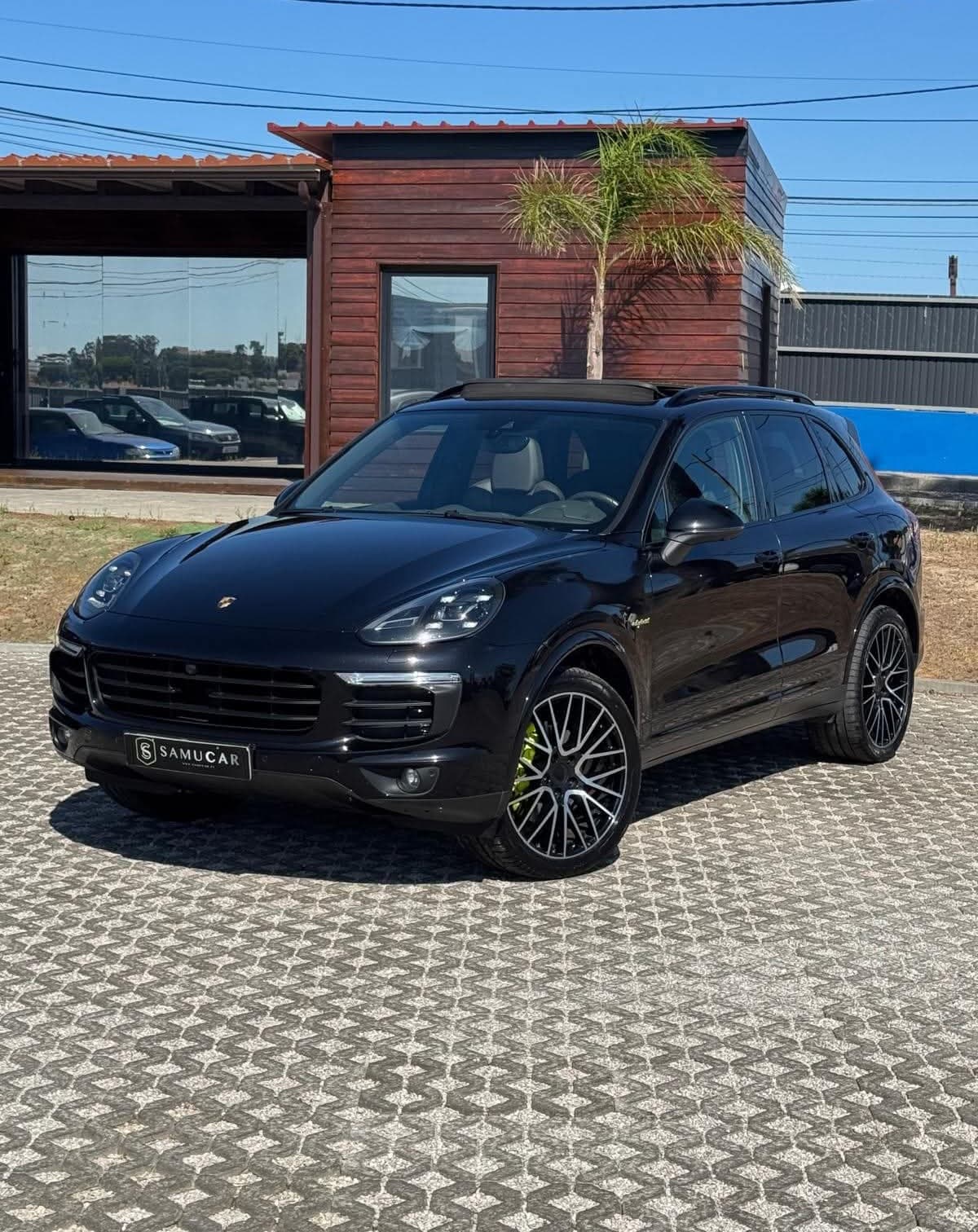 Porsche Cayenne S E-Hybrid