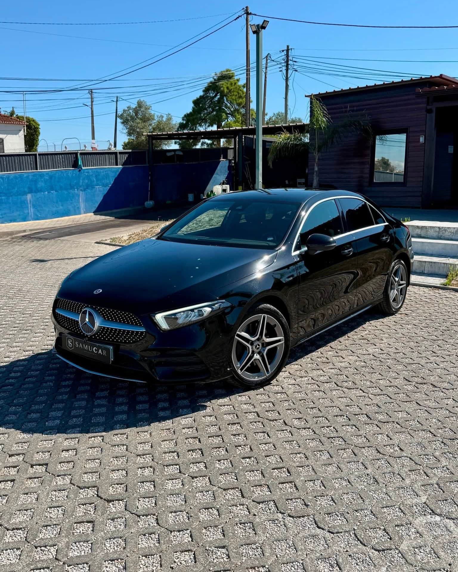 Mercedes Classe A A250e Sedan AMG